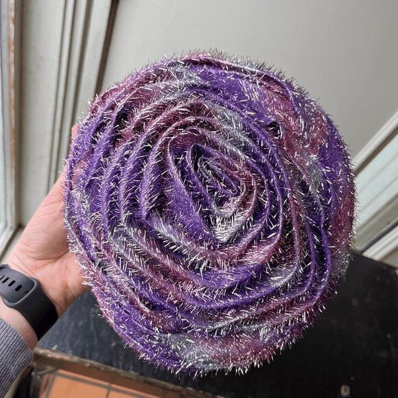 1940s-50s Vintage Purple & Silver Lamé Rose Pillbox Turban Hat | ILGWU Union Mad main image 4